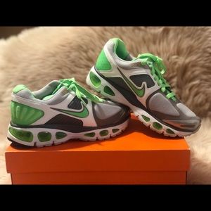 Nike women’s running shoe - 7.5